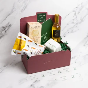 dessert wine cheese hamper